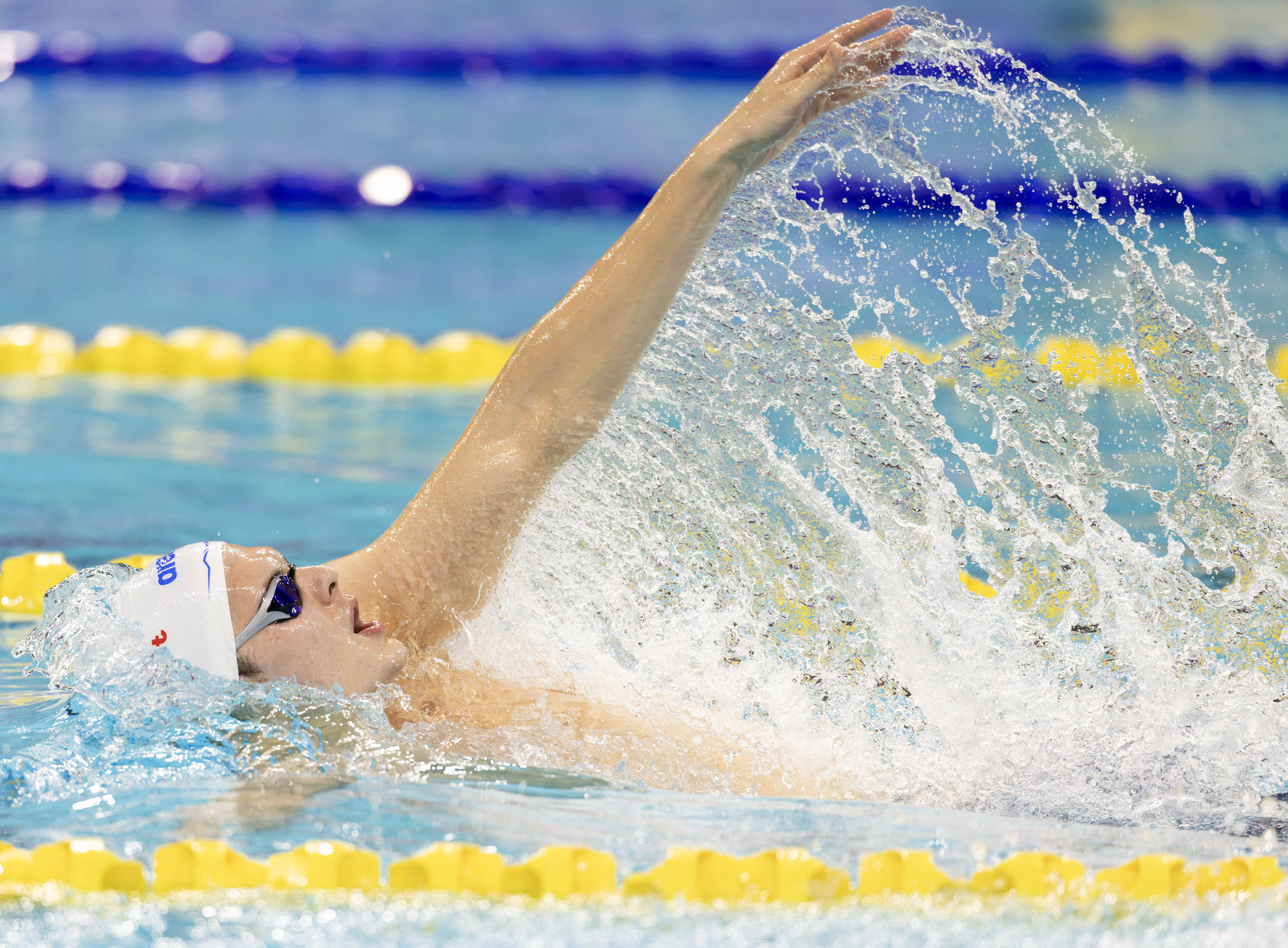 西班牙游泳选手刷新世界纪录 西班牙游泳选手刷新世界纪录