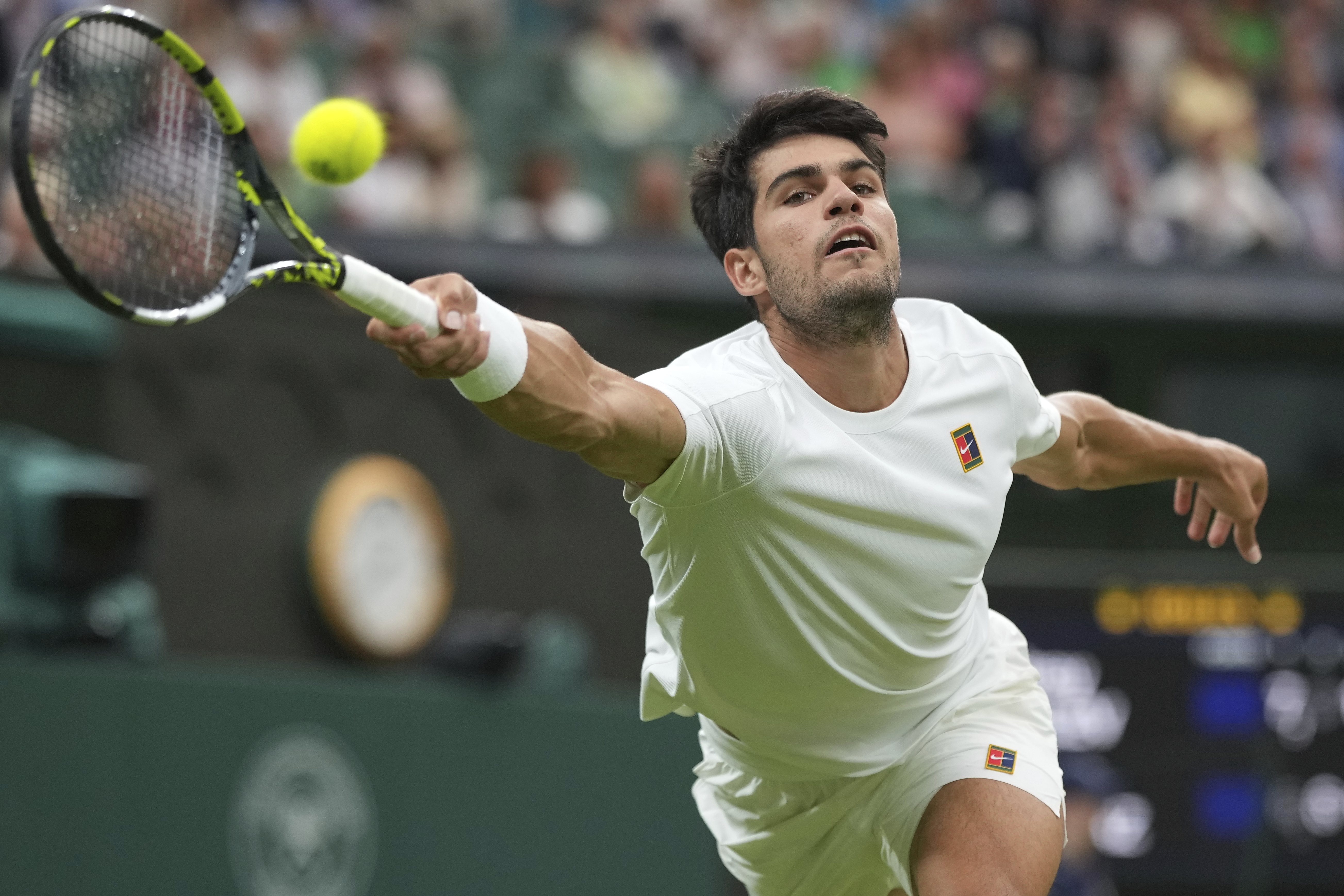 温网碾压戴维斯杯,阿尔卡拉斯状态火热 温网碾压戴维斯杯,阿尔卡拉斯状态火热