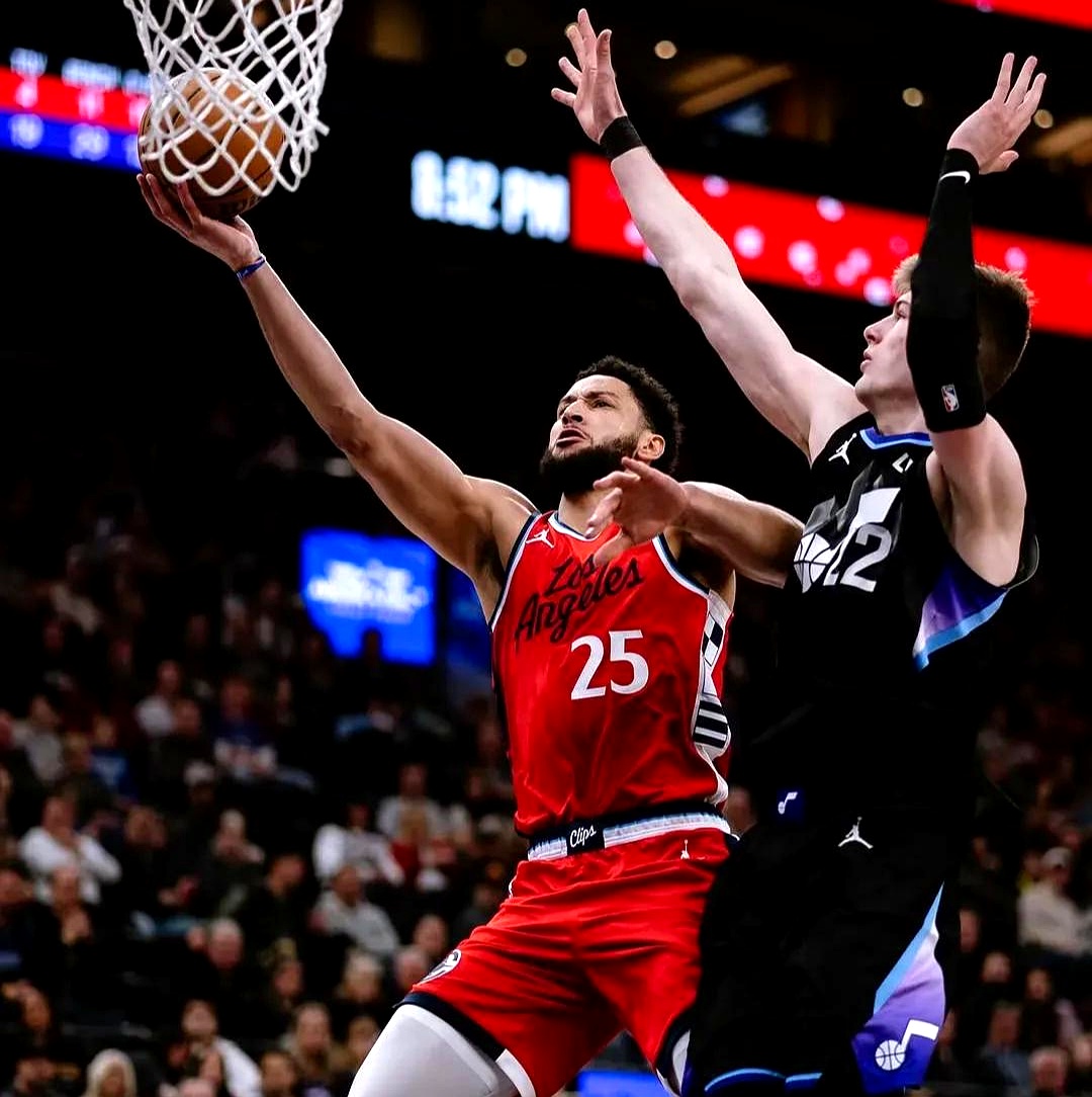 独行侠完胜西班牙男篮，西蒙斯打破历史纪录