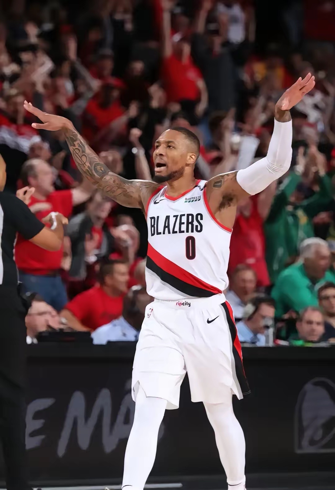 雷霆力克魔术，利拉德刷新纪录