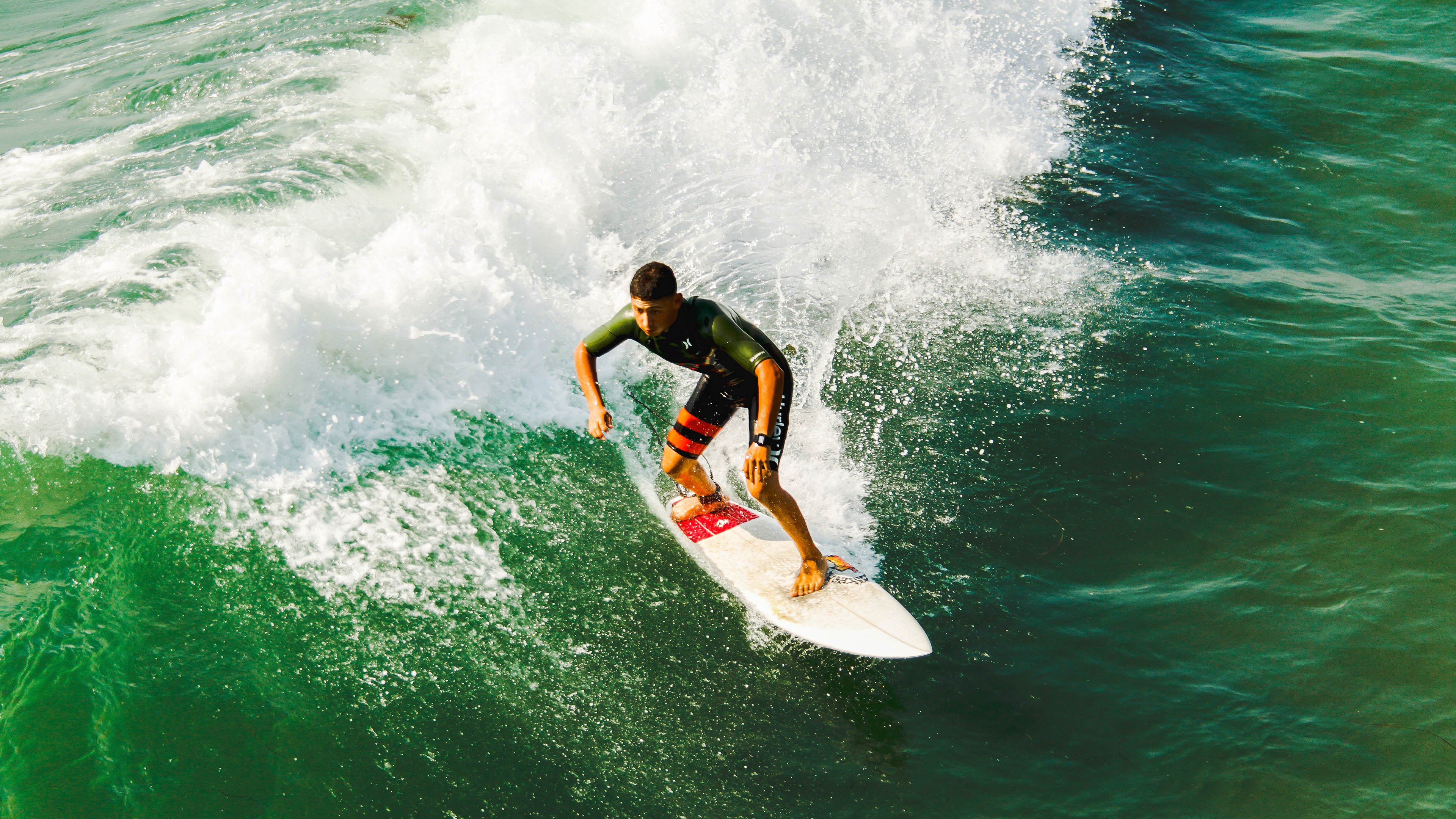 世界排名争夺战之夜，卡塞米罗的无解对手，如何改写足球叙事？